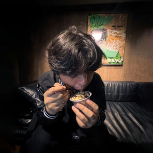 กอดได้ไหม