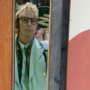 Frågetecknet som sammansmälte med verkligheten