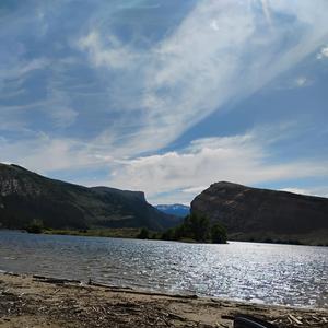 Nowhere Fast (feat. IceNahshon)