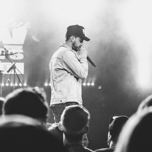 Write To Shoot (feat. Rob Markman)