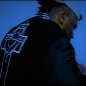 Who Ya Kno ?! (feat. Whizzle)