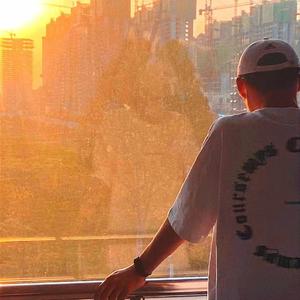 4月7日 下午7点33分