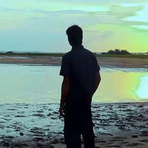 ក្បាលអើតកន្ទុយអើត