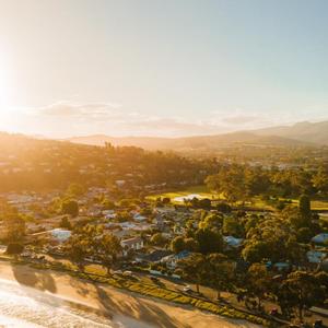 你是人间四月天_