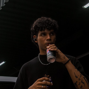 Pepsi Black e Sneakers Dark