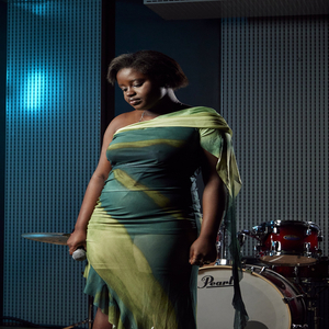 Eloigne toi (version acoustique )