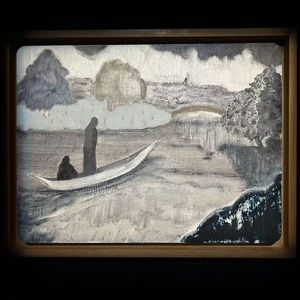 从枕头上慢慢滑落