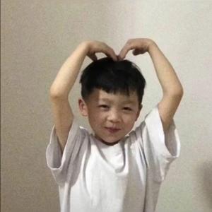 睡前故事《我愿奔赴山河去见你》