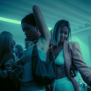 Krótka spódnica (feat. SILEN) (Special Sax Night Version)