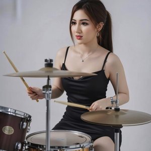 Dekat Tapi Menghancurkan