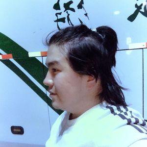 Yultuzumni Ezdayttim(找的星星 )