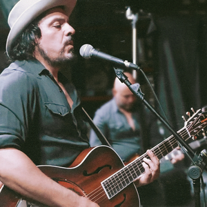 Triángulo (En Vivo)