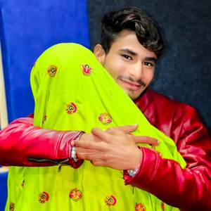 छोरी तोन खुद की समझर लड़ू