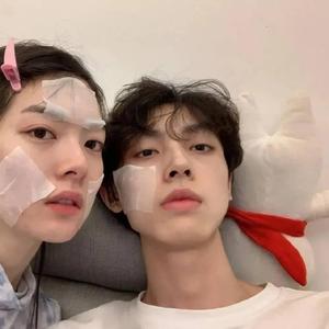 自编钢琴曲-1_224340_track1_224340_231436_track0_231436