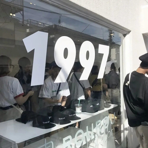 从琴房到教室一共108步.