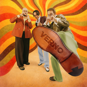 Бьет по глазам