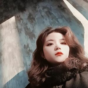 《第三人称》 -翻 秋月白