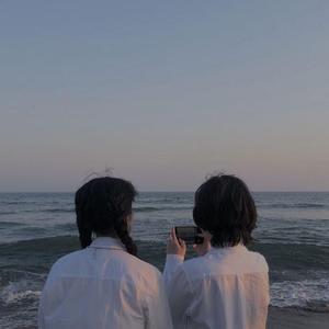 一笑倾城 女声版（翻自 Toy王奕）