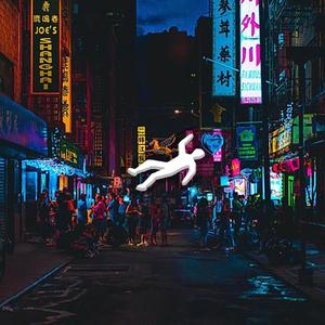 Floating (feat. Kobis)