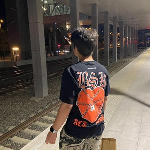 şarkılar sokaklara ait