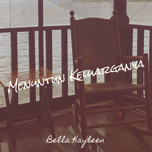 Menuntun Keluarganya