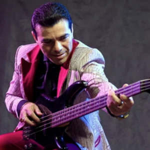 Mujer Amigo Y Traición / Tu Amor Es Una Aventura / Amor Adolescente / Pues Conmigo Conociste El Amor (En Vivo)