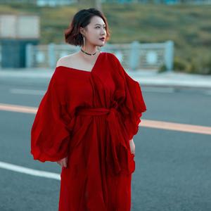 《爱就一个字》（翻自 Bell玲惠）