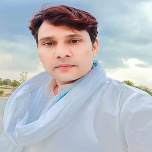 झलरीं का लहंगा मे कतरी क्यूट लागे छ