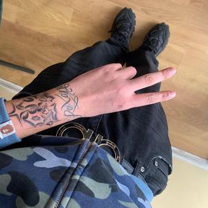 TRAPHOUSE (feat. Bcc9K)