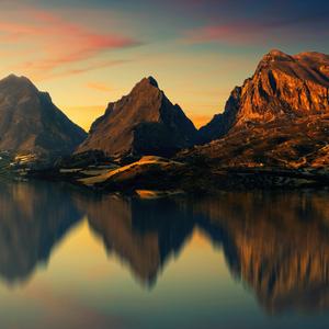 Le Miroir Intact