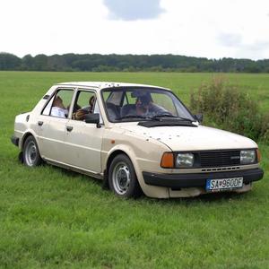 FRUTTI DI MARE (feat. ERLAX)