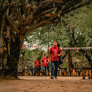 Gato del Misky Mayu (feat. Migui Cáceres & Dante Gerez)