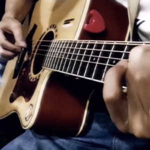 《平凡之路》吉他弹唱 翻唱改编