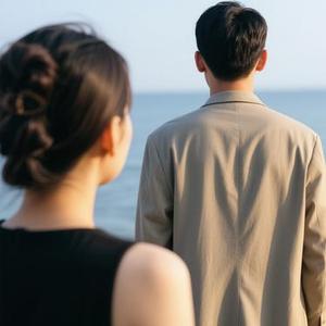 事与愿违默默转身