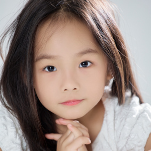 张启恩 《小花朵》