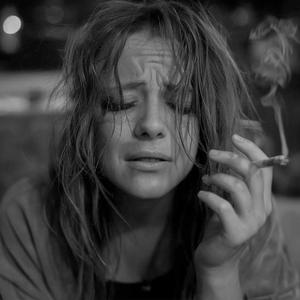 İçimde Tamamlanmamış Bir Rüyanın Sessizliği Var