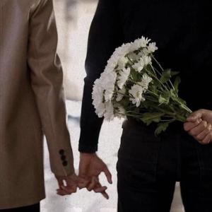 你丈夫把你卖给赌场了