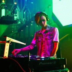 该死的卑微 (DJ版)