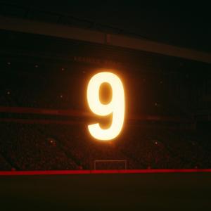 Isak (Liverpool's number 9)