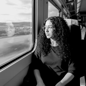 Qiri në errsirë (feat. Lika Balaj)