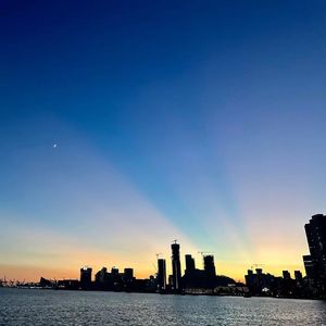 半岛城邦的那片海 伴奏