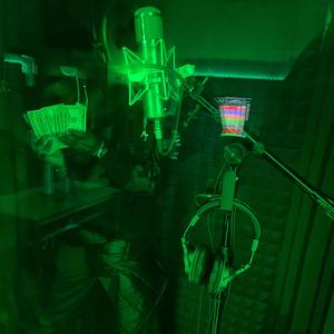 Feining (feat. Mgbabyc)