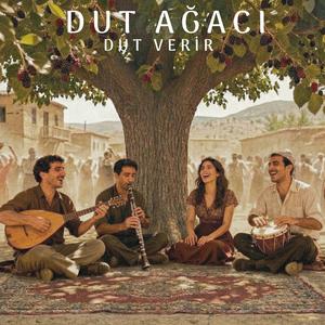 Dut Ağacı Dut Verir