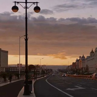 你是我藏在微风中的欢喜