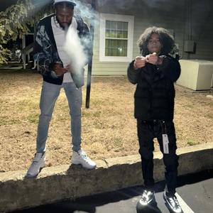 Klapper (feat. Mari)