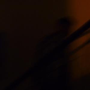 马孔多正在下雨