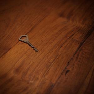 Lähtiessä halataan (Radio Edit)