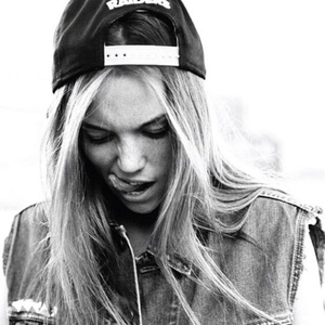 I'm a ghost ( Niklas Ibach Remix )