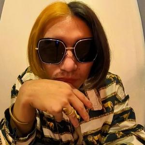 LGBT (feat. 鄒陶 SVT)