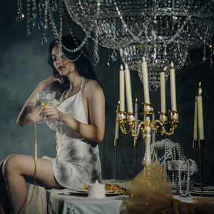 НЕПРИЛИЧНО